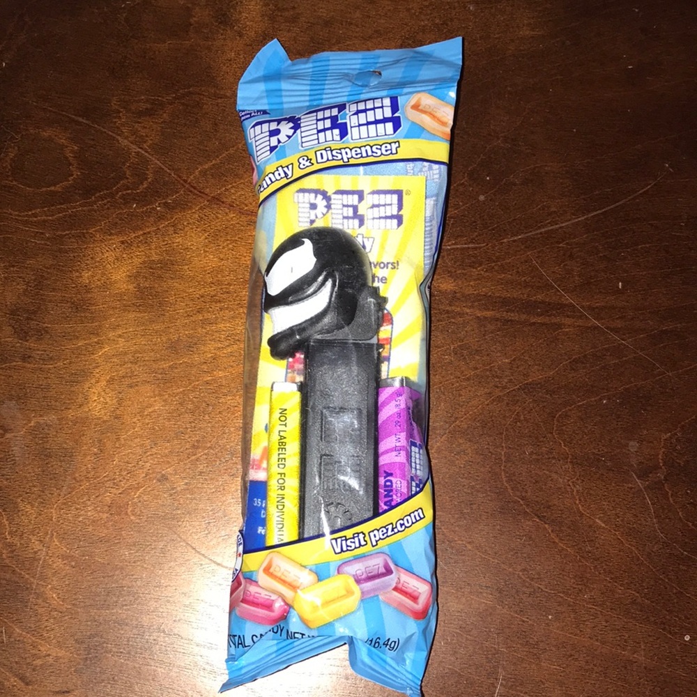 PEZ Venom Candy Dispenser with Feet Sealed & New